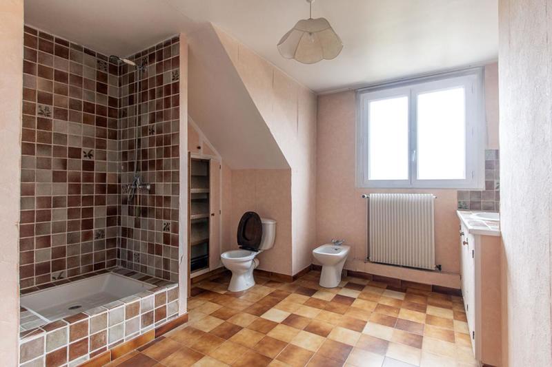 Maison - 146 m² - 7 pièces