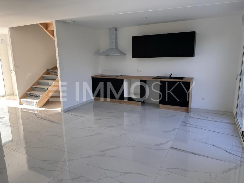 Maison - 81 m² - 5 pièces