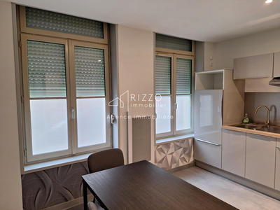 Appartement - 17 m² - 1 pièce