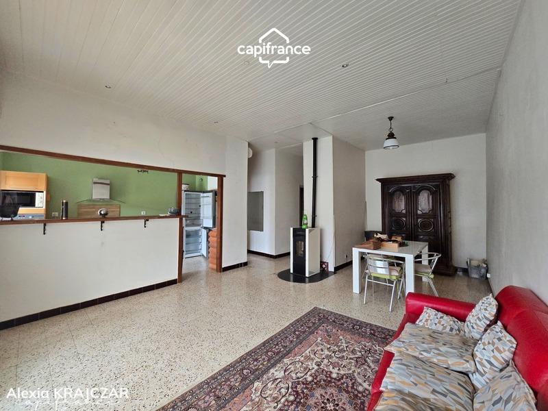 Maison traditionnelle - 139 m² - 4 pièces