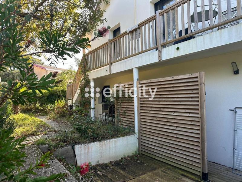 Maison - 127 m² - 10 pièces