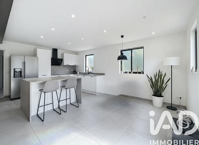 Maison - 55 m² - 3 pièces