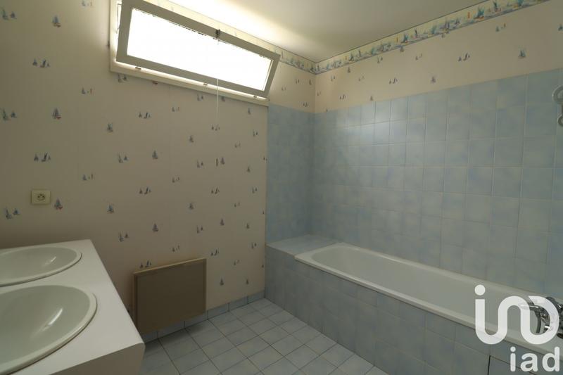 Maison - 145 m² - 7 pièces