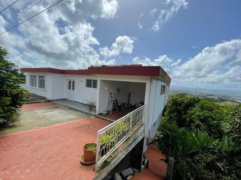 Maison - 360 m² - 10 pièces