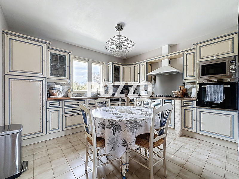 Maison - 116 m² - 6 pièces