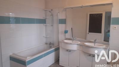 Appartement - 75 m² - 3 pièces