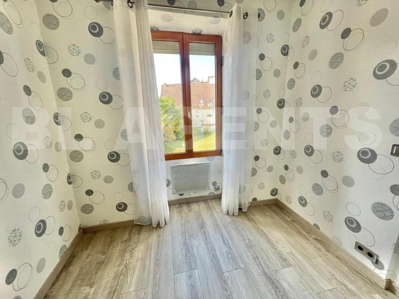 Maison - 172 m² - 6 pièces