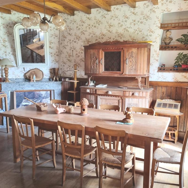 Maison traditionnelle - 93 m² - 4 pièces