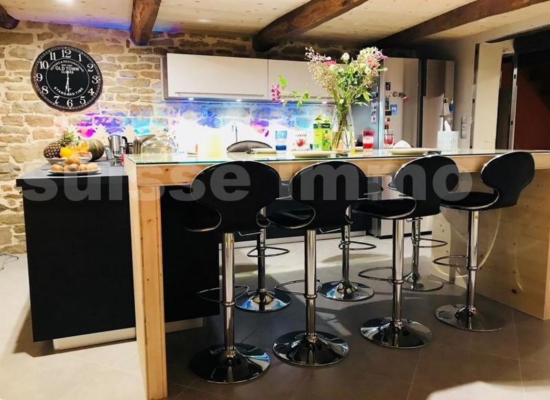 Maison - 143 m² - 7 pièces