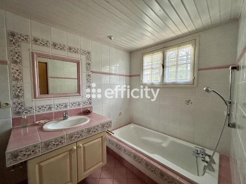 Maison - 115 m² - 4 pièces