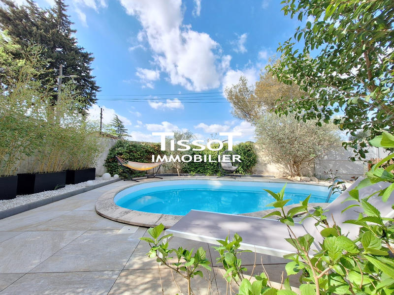 Maison - 193 m² - 6 pièces