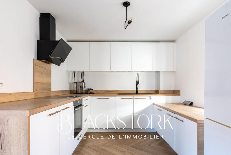 Appartement - 138 m² - 5 pièces