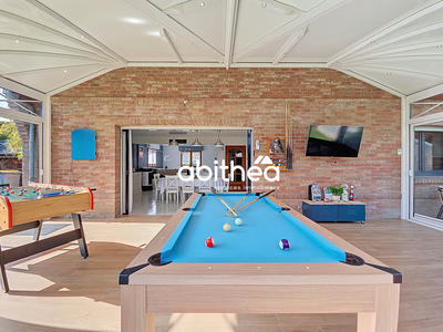 Maison - 182 m² - 6 pièces