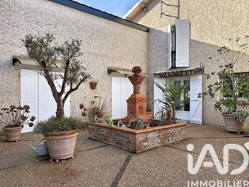 Maison de maîtres - 332 m² - 5 pièces