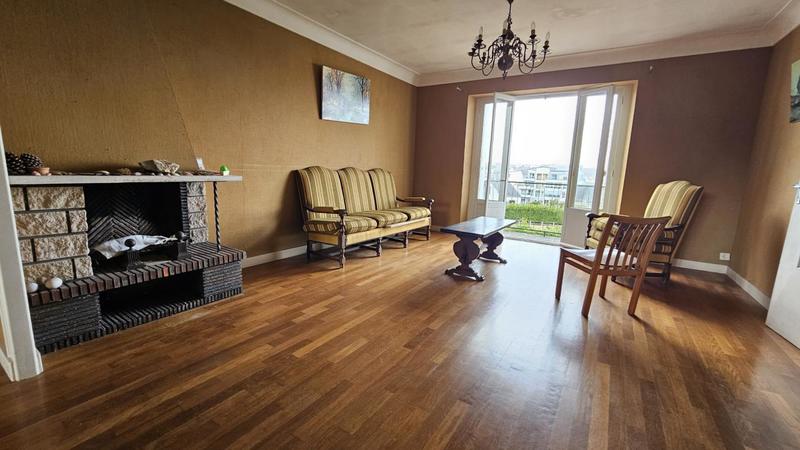 Maison - 147 m² - 5 pièces