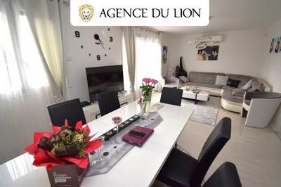 Maison - 115 m² - 6 pièces