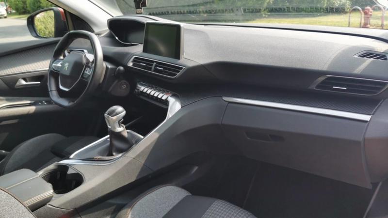 Peugeot 3008 II 1.5 BlueHDi 130 Active Business