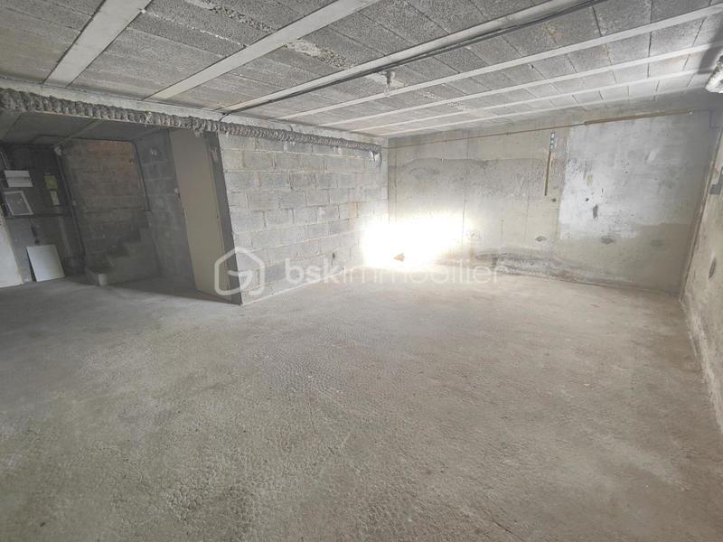 Maison - 99 m² - 5 pièces