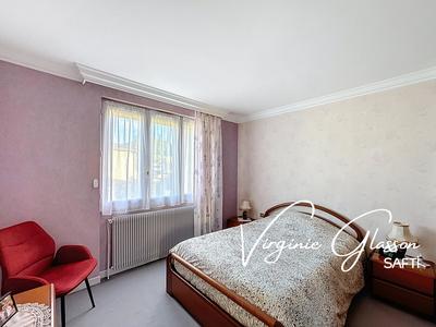 Maison - 98 m² - 4 pièces