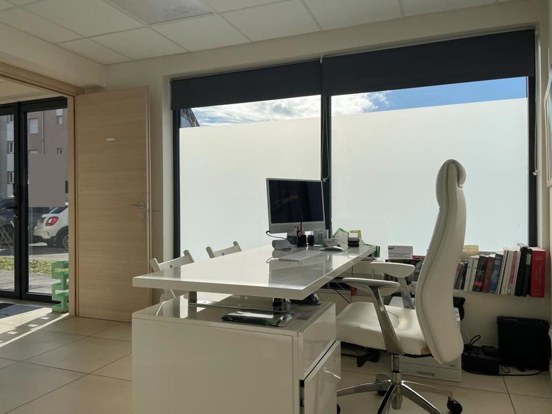 Bureau - 71 m² - 1 pièce