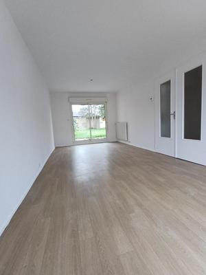 Pavillon - 92 m² - 4 pièces