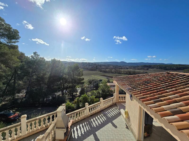 Maison - 190 m² - 7 pièces