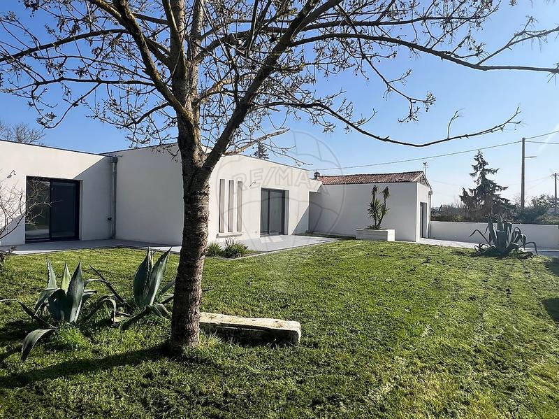 Maison - 108 m² - 4 pièces