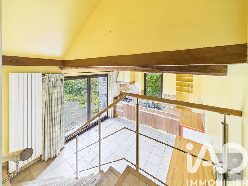 Maison - 230 m² - 8 pièces