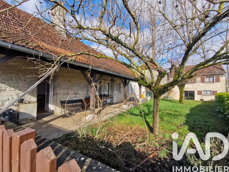 Maison de campagne - 147 m² - 10 pièces