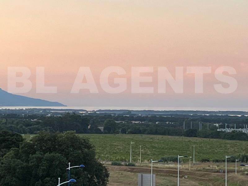 Appartement - 79 m² - 4 pièces