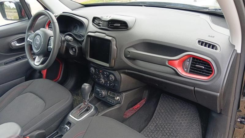 Jeep Renegade 1.3 Turbo T4 240 4xe At6 Trailhawk