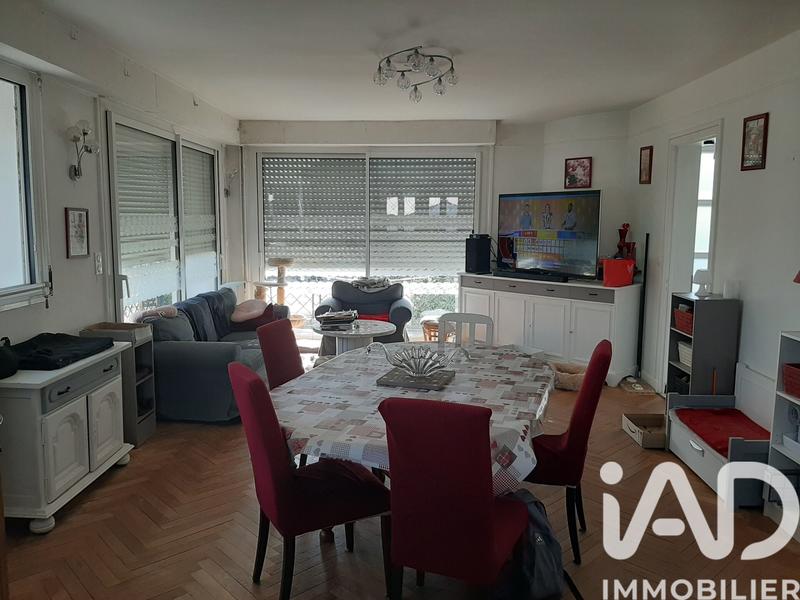 Maison - 197 m² - 10 pièces