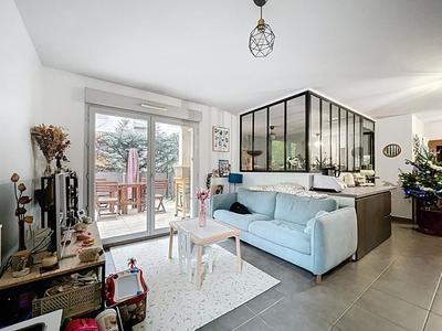 Appartement - 70 m² - 4 pièces