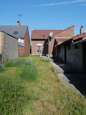 Maison - 90 m² - 3 pièces