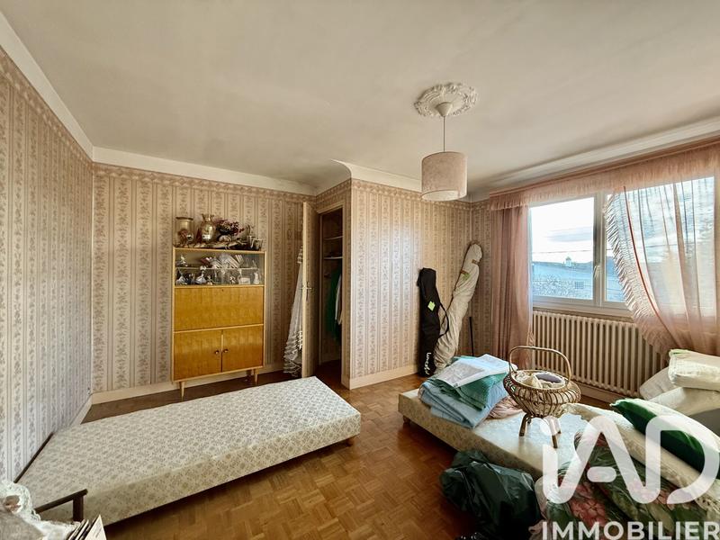 Maison - 98 m² - 5 pièces