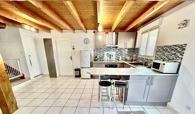 Maison - 74 m² - 4 pièces