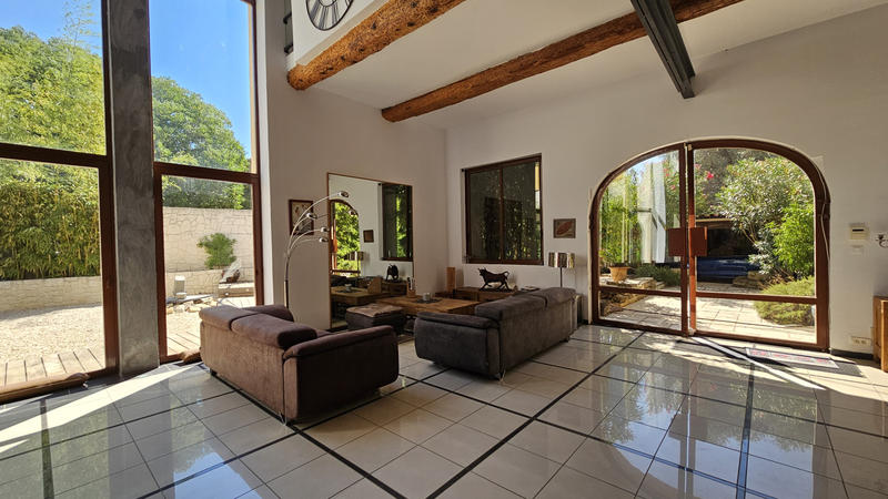 Propriété - 170 m² - 4 pièces