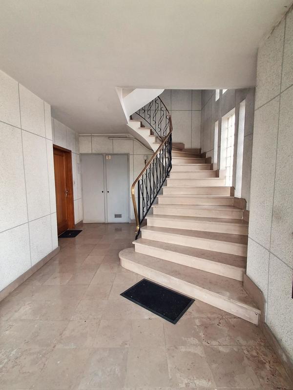 Immeuble - 230 m² - 12 pièces