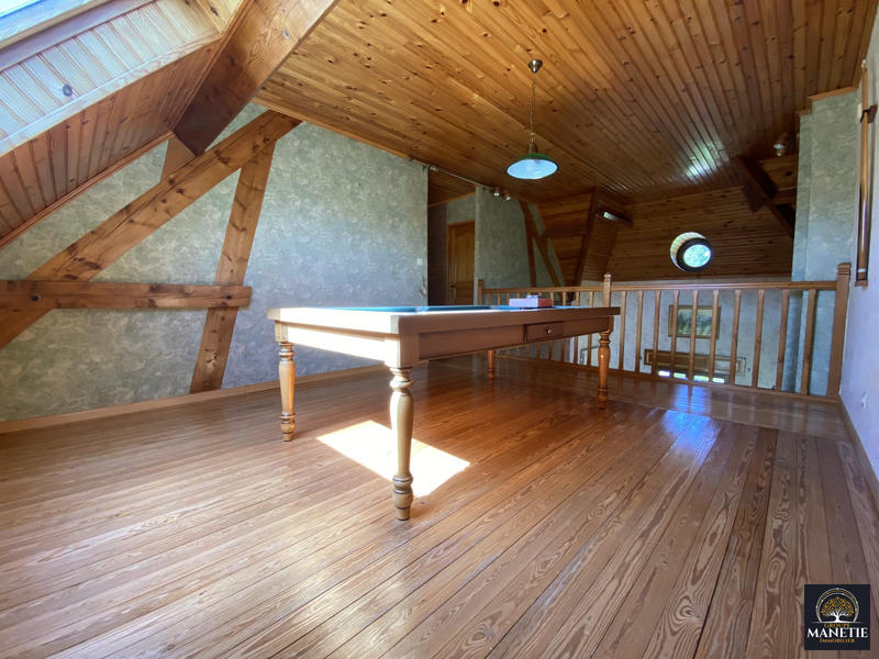 Maison - 141 m² - 6 pièces