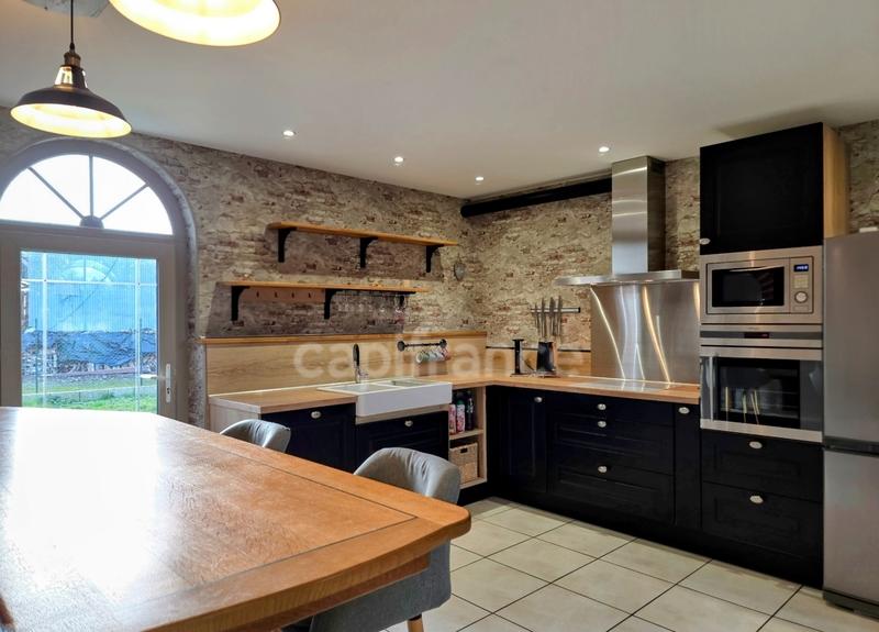 Maison - 176 m² - 7 pièces