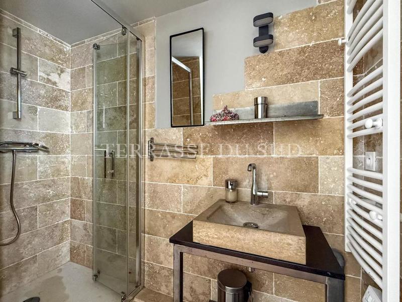 Appartement - 105 m² - 3 pièces