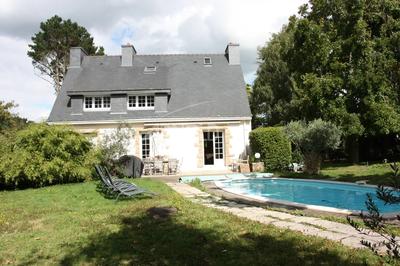 Maison - 155 m² - 8 pièces