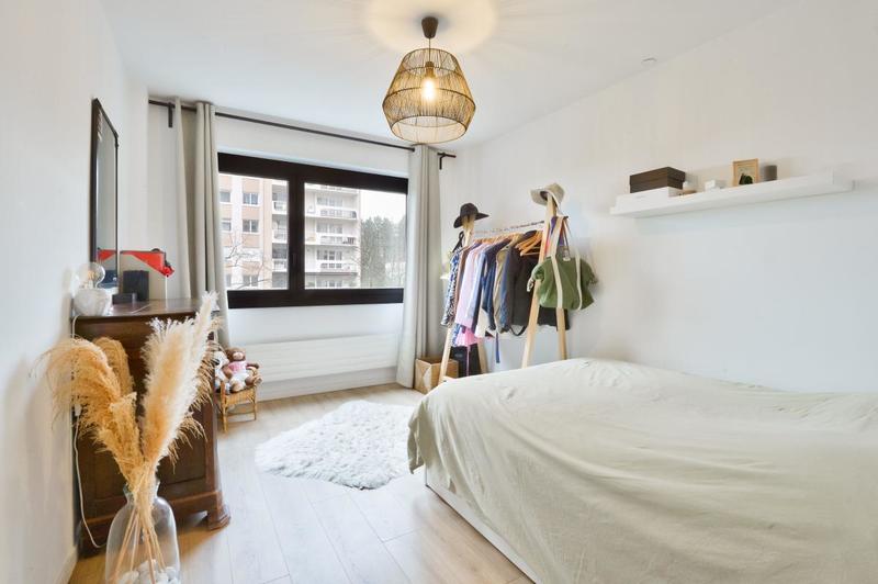 Appartement - 104 m² - 5 pièces