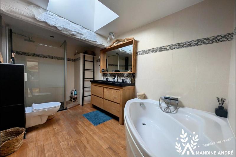 Maison - 175 m² - 6 pièces