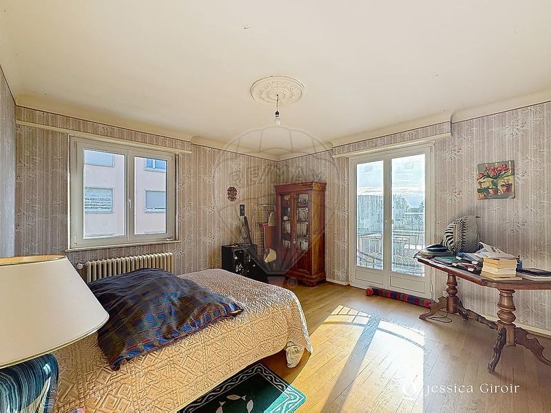 Appartement - 87 m² - 3 pièces