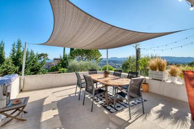 Appartement - 162 m² - 4 pièces