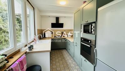 Maison - 168 m² - 7 pièces