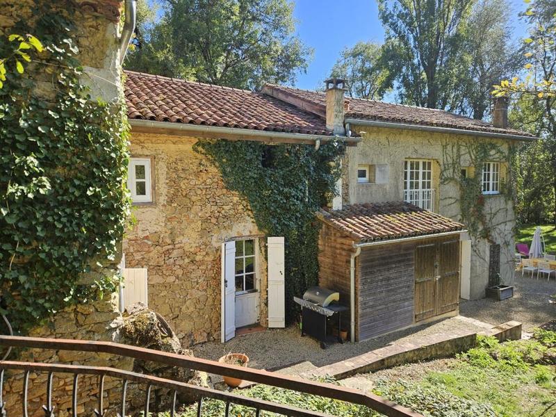 Maison de campagne - 265 m² - 8 pièces