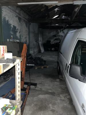 Entrepôt - 225 m² - 2 pièces