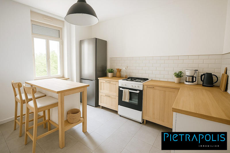Appartement - 77 m² - 3 pièces